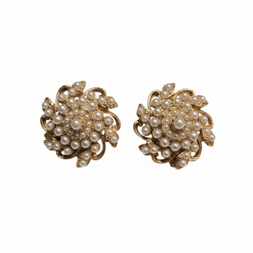 Florenza Vintage Victorian/Art- Deco Clip On Earrings - EUC!
